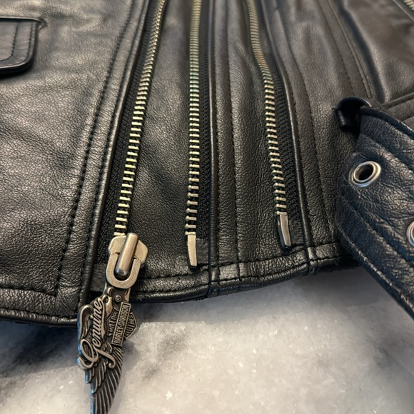 Harley-Davidson leather riding Jacket-padded lower back 2 zipper option closure - Picture 13 of 16